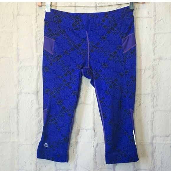 ATHLETA Capri Style Yoga Activewear Leggings Small - Picture 1 of 6